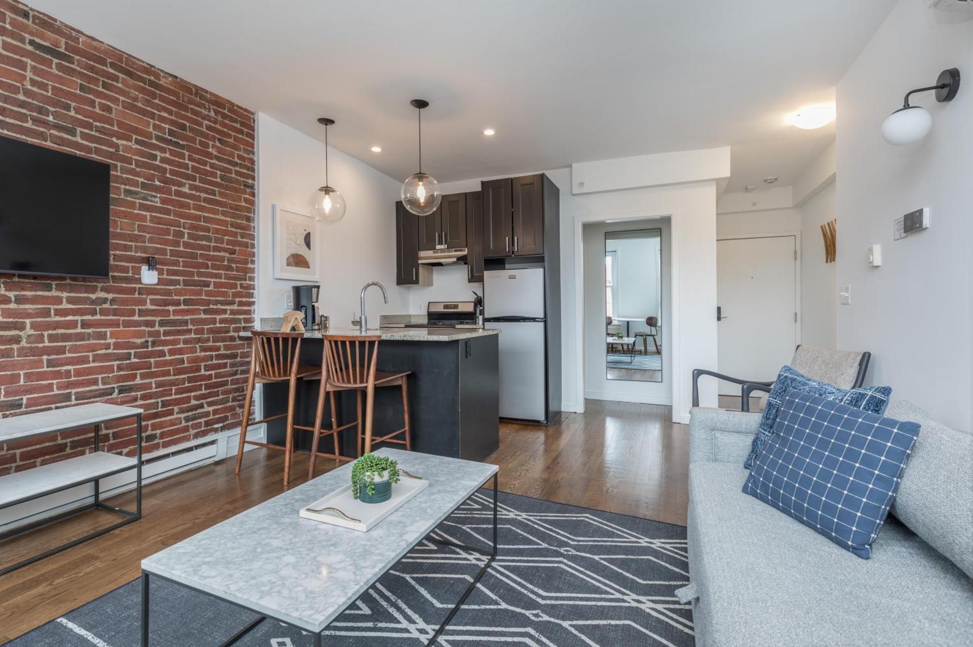 304 Newbury Street By Thatch Apartahotel Boston